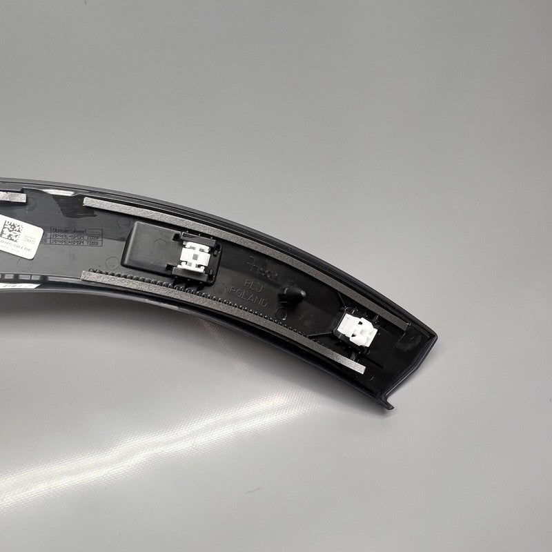 4M8853818E AUDI Q8 WHEEL OPENING ARCH MOLDING RIGHT REAR 2019 2020 OEM 4M8853818E