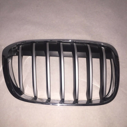 7354823 BMW X1 F48 FRONT BUMPER LEFT AND RIGHT GRILLES 2016 2017 OEM
