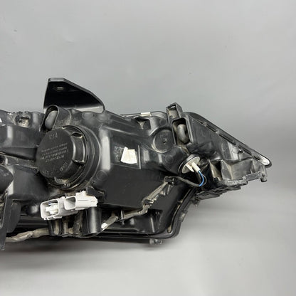 MITSUBISHI OUTLANDER HEADLIGHT LEFT DRIVER 2016 2017 2018 2019 2020 HALOGEN OEM 