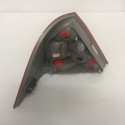 2038201064 MERCEDES BENZ C230 C320 TAIL LIGHT RIGHT PASSENGER 2001 2002 2003 2004 OEM