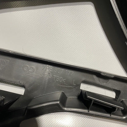 7P5807177 PORSCHE CAYENNE FRONT BUMPER BRACKETS 2011 2012 2013 2014 OEM 7P5807177