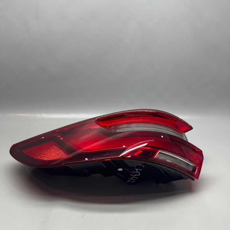 BMW X5 TAIL LIGHT LEFT DRIVER X5M 2019 2020 2021 2022 2023 OEM 3744226