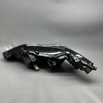 TOYOTA CAMRY HEADLIGHT RIGHT PASSENGER 2018 2019 2020 LED OEM 