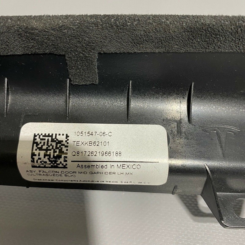 1050286-06-H TESLA MODEL X FALCON DOOR LEFT MID GAPHIDER 2016 2017 2018 2019 2020 OEM