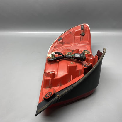 9-2X SAAB 9-2X WAGON TAIL LIGHT RIGHT PASSENGER 2006 2007 OEM 