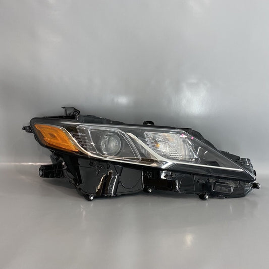 TOYOTA CAMRY HEADLIGHT RIGHT PASSENGER 2018 2019 2020 LED OEM 