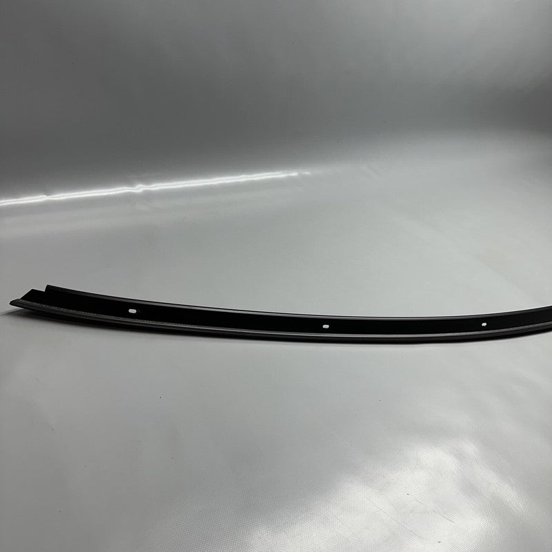 1495730-00-A TESLA MODEL Y BRIGHT TRIM ROOF MOLDING LEFT 2020 2021 2022 2023 1495730-00-A