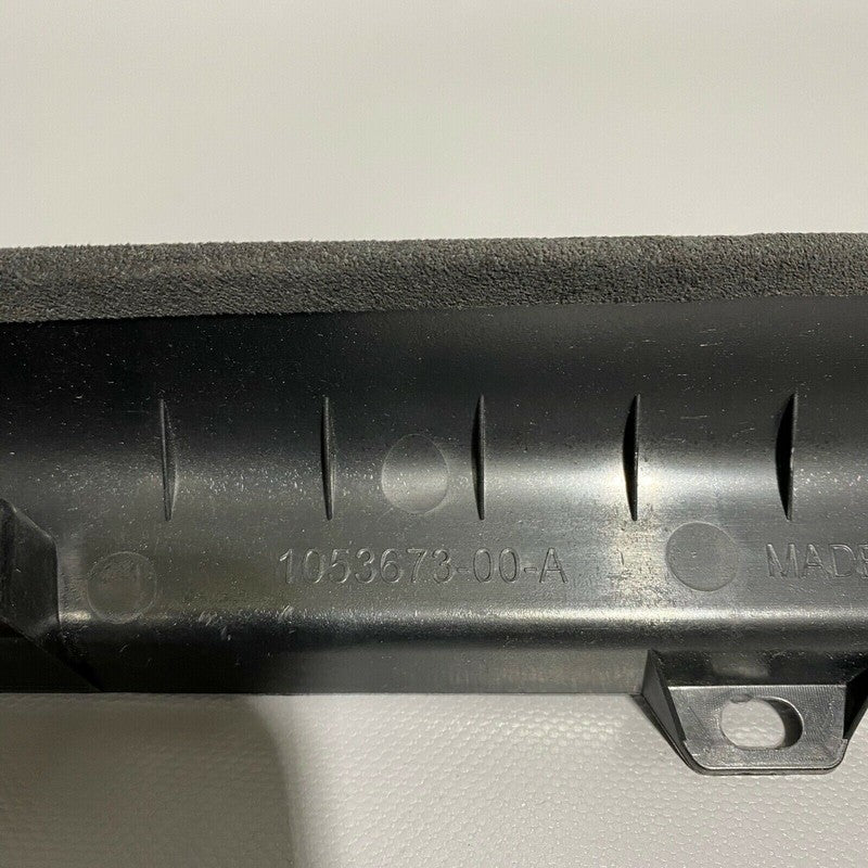 1050286-06-H TESLA MODEL X FALCON DOOR LEFT MID GAPHIDER 2016 2017 2018 2019 2020 OEM