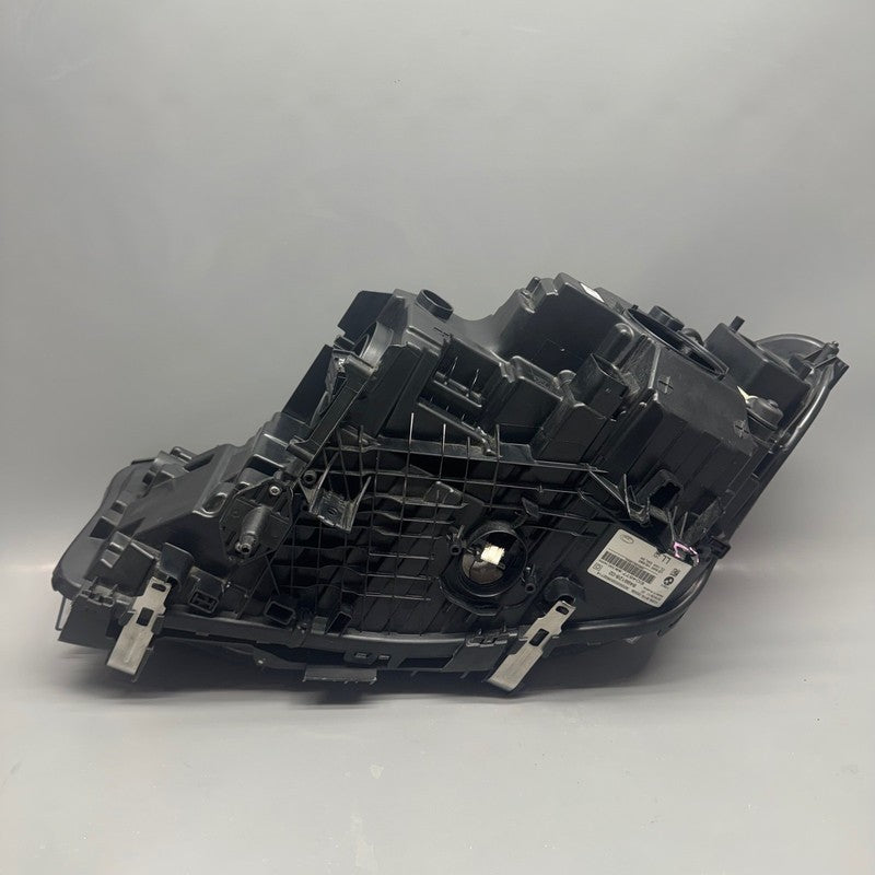 BMW M5 HEADLIGHT RIGHT PASSENGER 2018 2019 2020 2021 ADAPTIVE LED OEM 