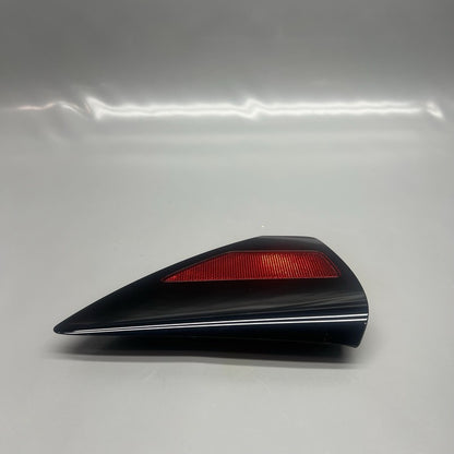 1518783-10-B TESLA MODEL 3 Y SIDE REFLECTOR LIGHT RIGHT REAR 2017 2018 2019 20 2021 2022 2023