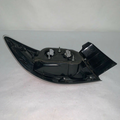 BBN751150 MAZDA 3 TAIL LIGHT RIGHT PASSENGER SIDE HATCHBACK 2010 2011 2012 2013 OEM
