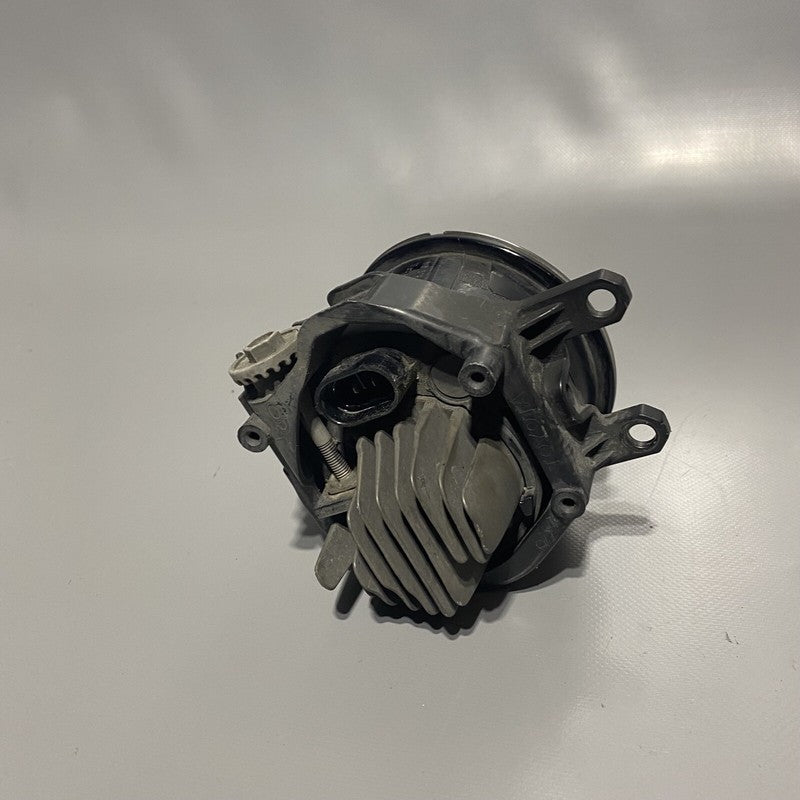 E1313794L LEXUS RX350 FOG LIGHT LEFT DRIVER RX450 E1313794L 2013 2014 2015 LED OEM