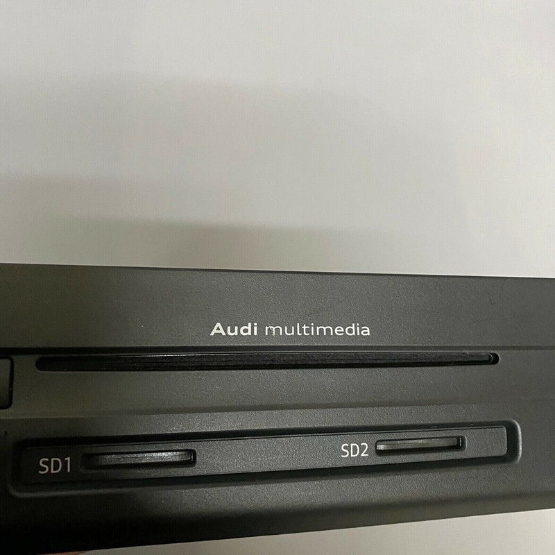 8W0035652 AUDI A4 S4 MULTIMEDIA RADIO HEAD UNIT SD1 SD2 8W0035652 2017 2018 2019 OEM