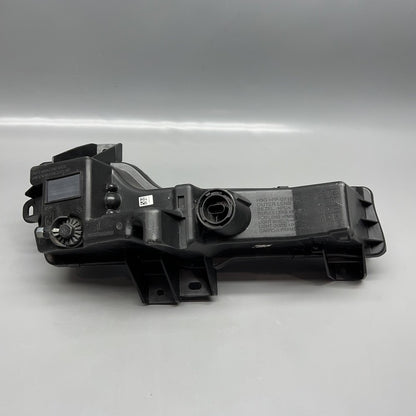 1077391-00-F TESLA MODEL 3 FOG LIGHT LEFT DRIVER 2017 18 19 20 21 22 2023 OEM 1077391-00-F