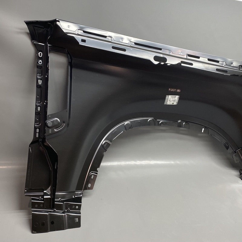 LR131387 LAND ROVER DEFENDER FENDER LEFT DRIVER LR131387 2020 2021 2022 OEM