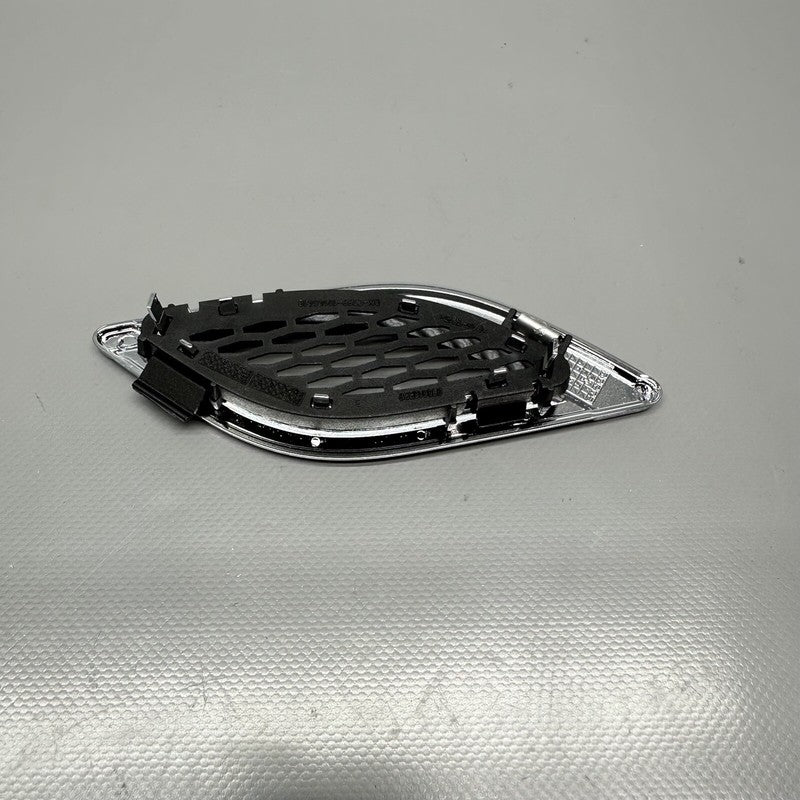 670013529 MASERATI QUATTROPORTE LATERAL AIR VENT RIGHT OEM 670013529