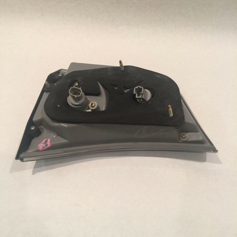 rx350 LEXUS RX330 RX350 TAIL LIGHT LEFT SIDE GATE 2004 2005 2006 2007 2008 2009 OEM