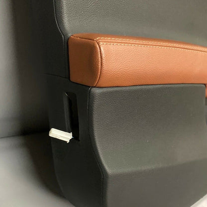 670023534 MASERATI GHIBLI SQ4 DOOR PANEL LEFT DRIVER FRONT 670023534 2014 2015 2016 OEM