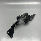 8494438 BMW 330 M3 FENDER BRACKET RIGHT FRONT 2019 2020 2021 OEM 8494438