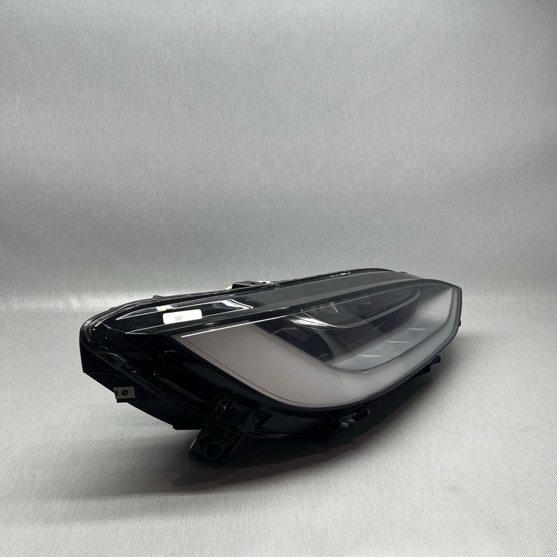 TESLA MDOEL X HEADLIGHT RIGHT PASSENGER 2016 2017 2018 2019 2020 LED O