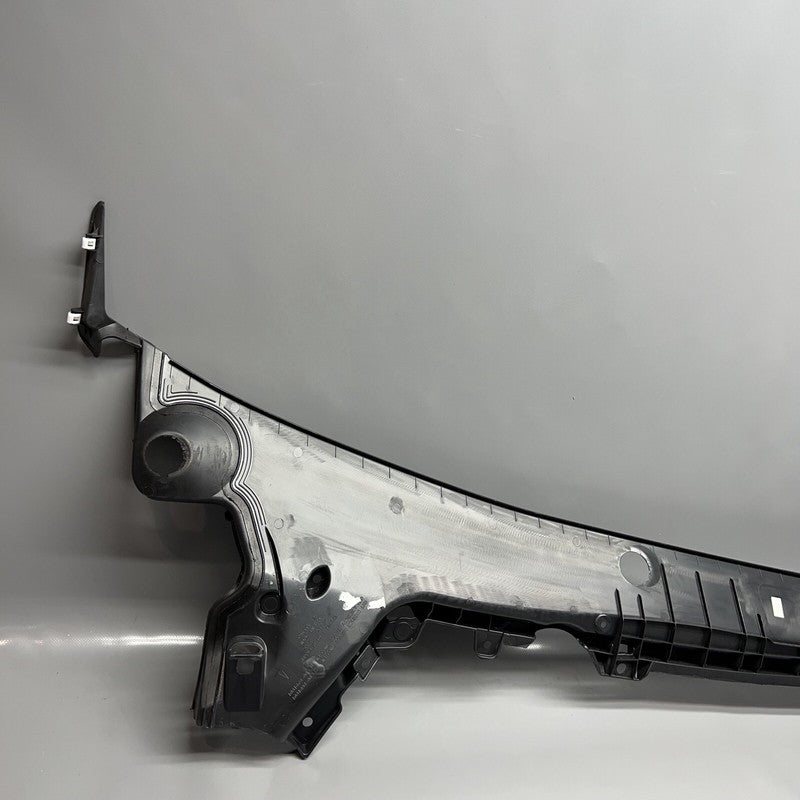 1081676-00-H TESLA MODEL 3 WINDSHIELD WIPER COWL SCREEN PANEL 2017 18 19 20 21 22 2023 OEM