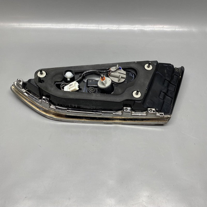 HYUNDAI SONATA TAIL LIGHT LEFT DRIVER INNER 2018 2019 OEM 92403C2500
