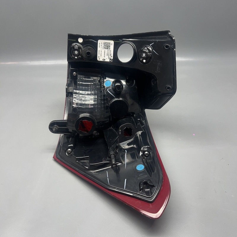 CHEVY EQUINOX TAIL LIGHT LEFT DRIVER 2018 2019 2020 2021 OEM