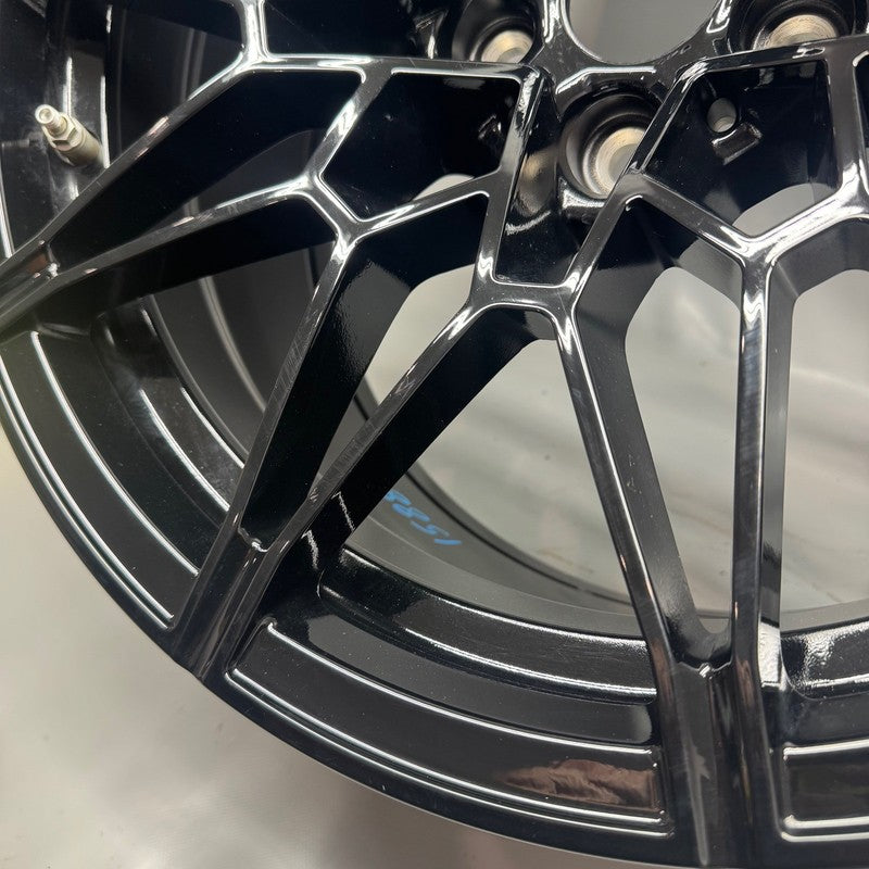 BMW M3 WHEEL RIM 19 INCH FRONT M4 2021 2022 2023 2024 2025 2026 OEM 78