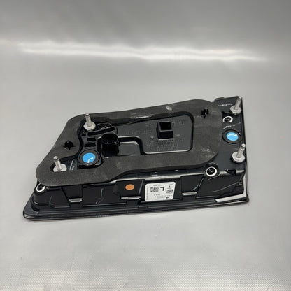 1613764-00-C TESLA MODEL S PLAID TAIL LIGHT INNER LEFT DRIVER 2021 2022 2023 OEM 1613764-00-C