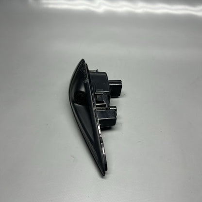 1125107-50-G TESLA MODEL 3 FENDER CAMERA MARKER RIGHT 2017 2018 2019 2020 2021 1125107-50-G