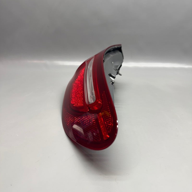 MERCEDES BENZ E400 E53 TAIL LIGHT RIGHT PASSENGER 2019-2021 2022 2023 