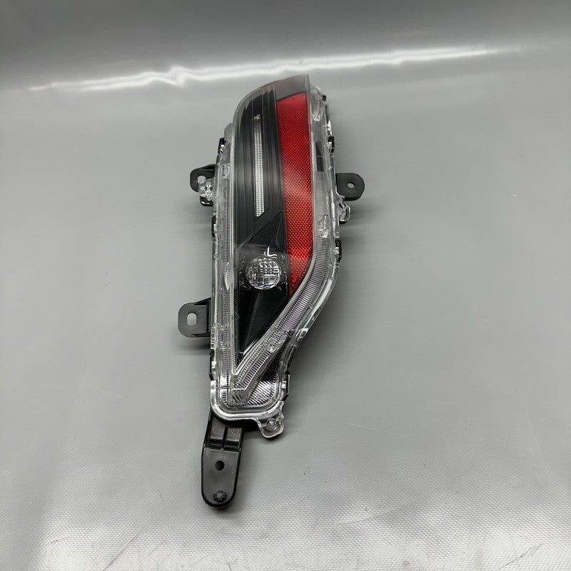 TOYOTA VENZA TAIL LIGHT RIGHT BUMPER RIGHT PASSENGER 2021 2022 2023 OE