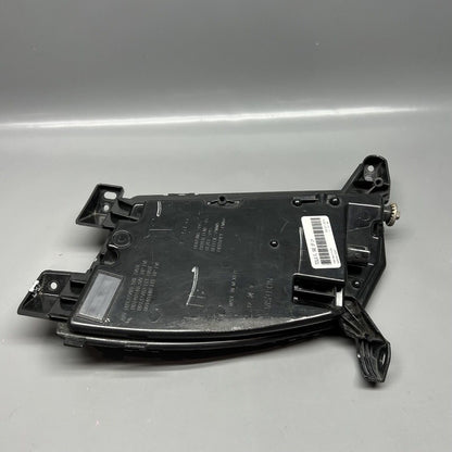 6005913-00-F TESLA MODEL S FOG LIGHT LEFT DRIVER 2016 2017 2018 2019 OEM 6005913-00-F