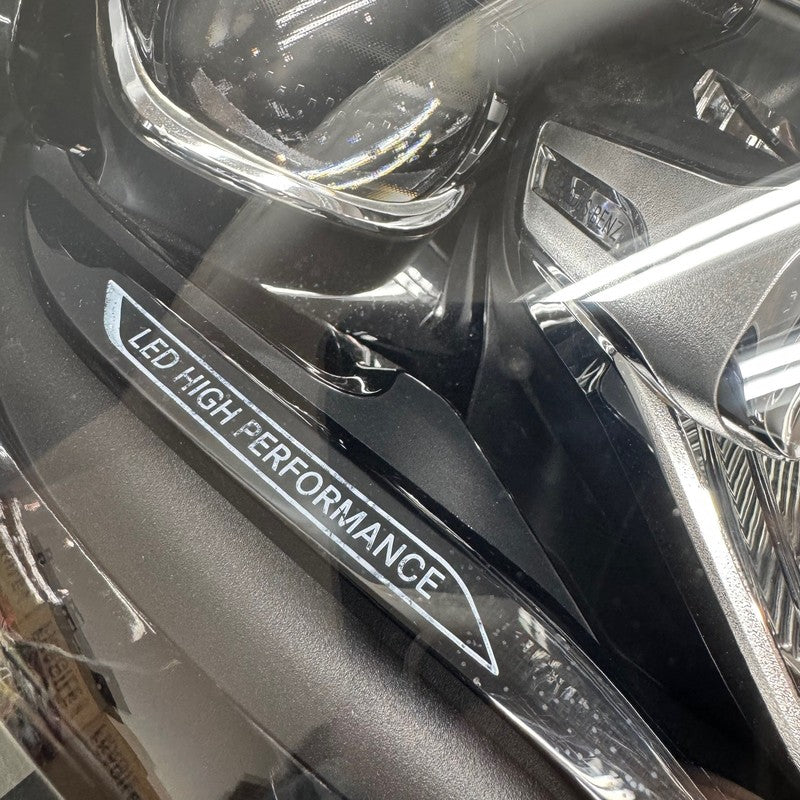 MERCEDES BENZ C300 HEADLIGHT RIGHT PASSENGER 2022-2025 FULL LED OEM A2