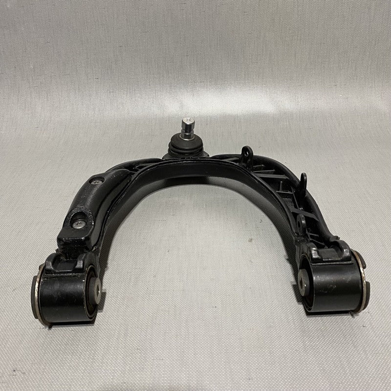 1044326-00-G TESLA MODEL 3 UPPER CONTROL ARM RIGHT FRONT RWD 1044326-00-G 2017 2018 2019 OEM