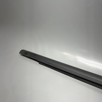 5GM837477B VOLKSWAGEN GOLF GTI DOOR WINDOW BELT LEFT FRONT 2015 16 17 18 2019 5GM837477B