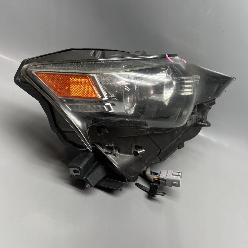 IS250 LEXUS IS250 HEADLIGHT RIGHT PASSENGER IS200 2014 2015 2016 XENON OEM 