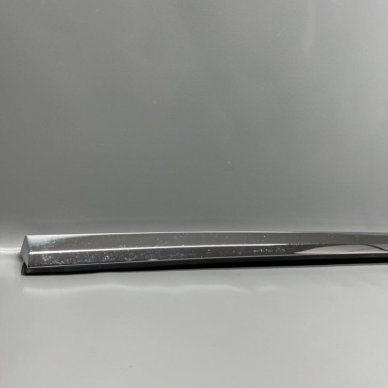 1032175-00-C TESLA MODEL X DOOR WINDOW MOLDING LEFT FRONT 2016 17 18 19 2020 OEM 1032175-00-C