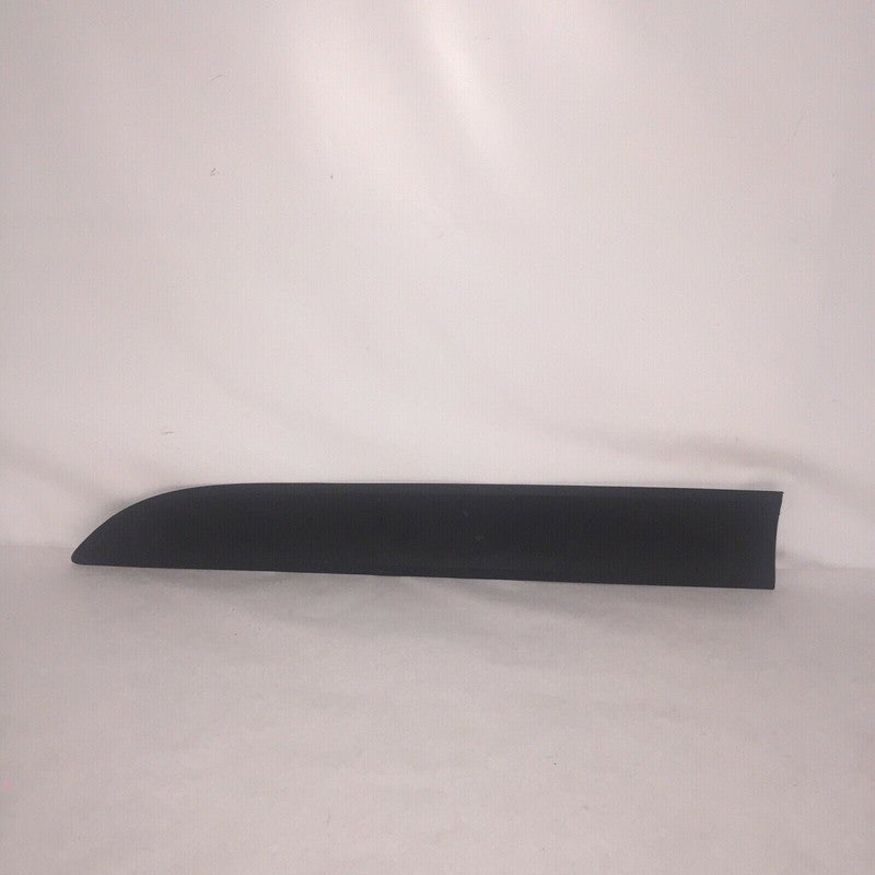 95B837889F PORSCHE MACAN LEFT FRONT DOOR MOULDING 2014 2015 2016 2017 2018 OEM