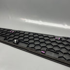 1817891-00 TESLA CYBERTRUCK UPPER BED SIDE WALL RIGHT 2024 2025 OEM 1817891-00