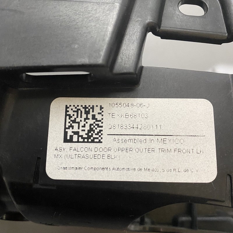1055048-06-J TESLA MODEL X FALCON DOOR UPPER TRIM LEFT 1055048-06-J 2016 2017 2018 