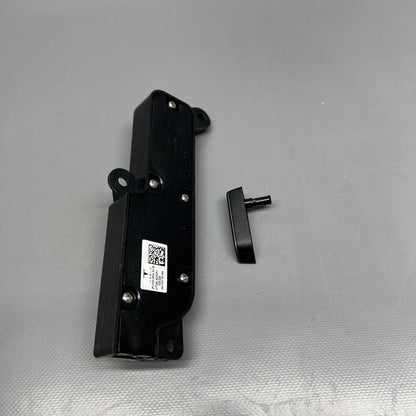 1551854-01-B TESLA MODEL Y SEAT SWITCH LEFT FRONT 2020 2021 2022 2023 OEM 1755100-00-D
