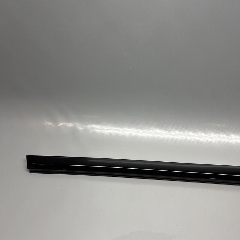 1600177 TESLA MODEL S OUTER BELT MOLDING RIGHT REAR 2021 22 2023 OEM 1600177