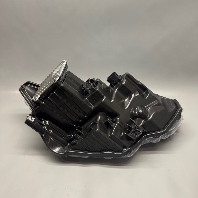 FORD MUSTANG HEADLIGHT LEFT DRIVER 2024 2025 OEM PR3B-13006-LC
