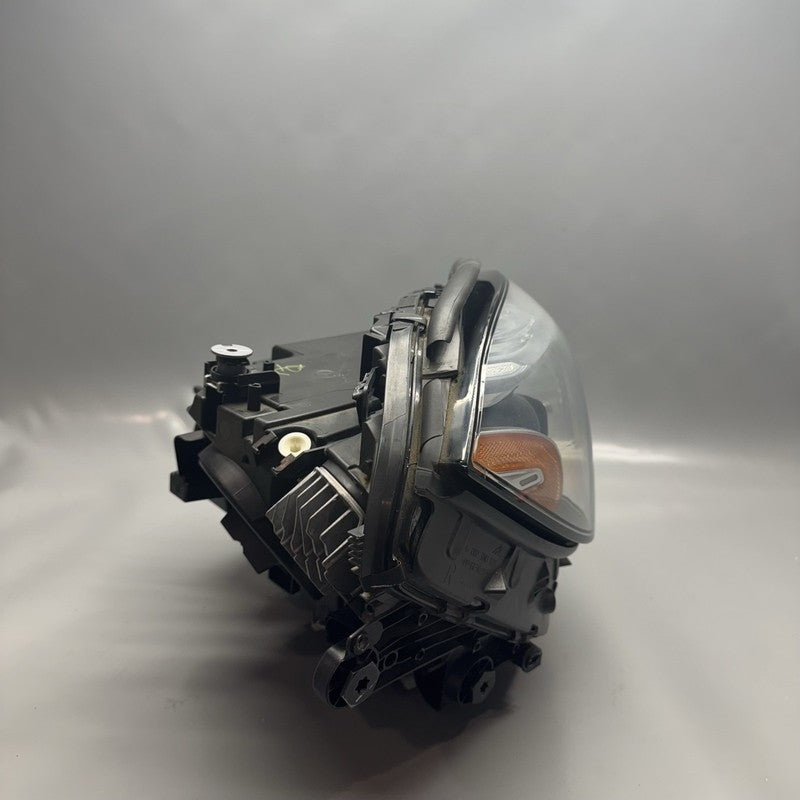 A1669069402 MERCEDES BENZ GLE63 HEADLIGHT RIGHT PASSENGER 2017 2018 2019 LED OEM A1669069402