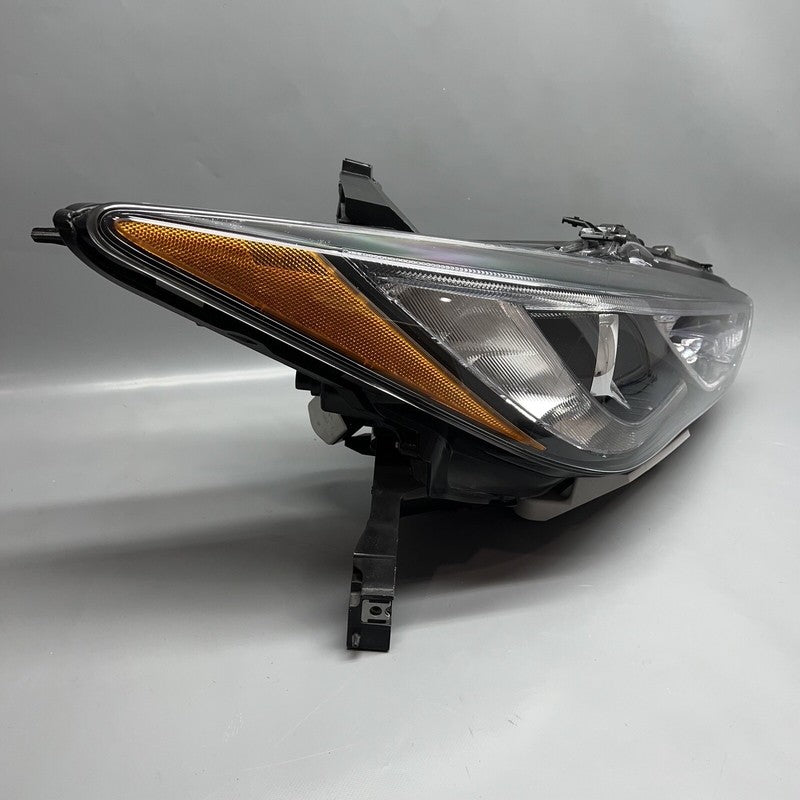 26010-9NF0D INFINITI QX60 HEADLIGHT RIGHT PASSENGER 2016 17 18 2019 XENON OEM 26010-9NF0D