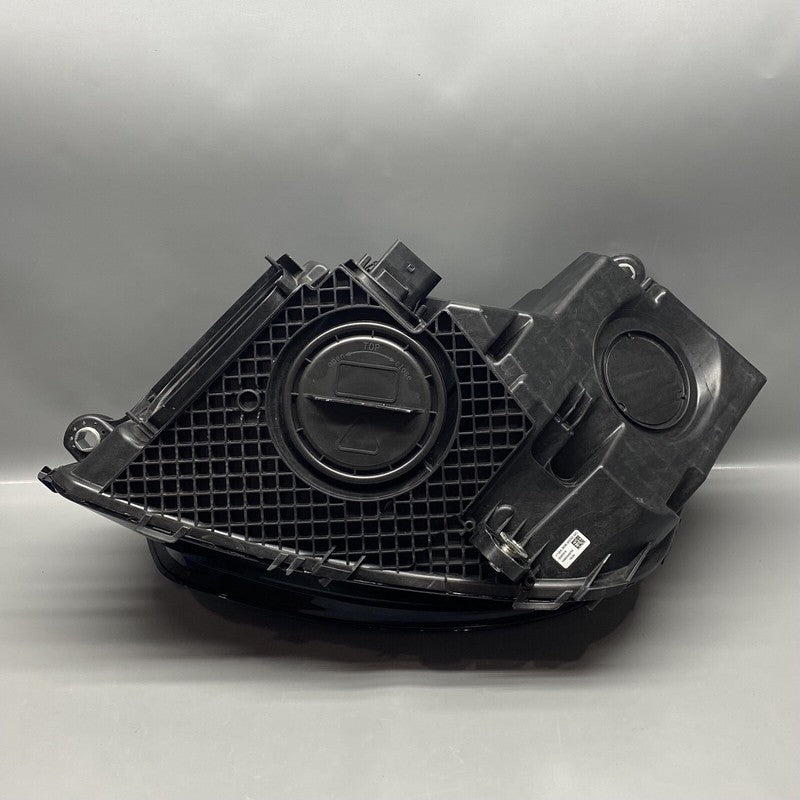 A2539067401 MERCEDES BENZ GLC300 HEADLIGHT RIGHT PASSENGER A2539067401 2020 2021 2022 LED