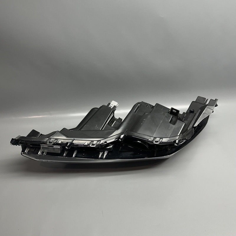 TOYOTA CAMRY HEADLIGHT RIGHT PASSENGER 2018 2019 2020 LED OEM