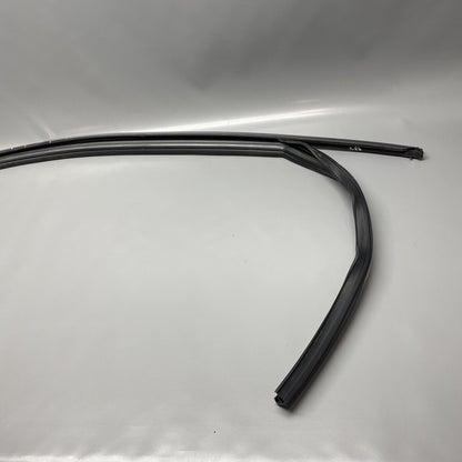 80A837432C AUDI Q5 WINDOW GUIDE RIGHT FRONT 80A837432C 2018 2019 2020 OEM