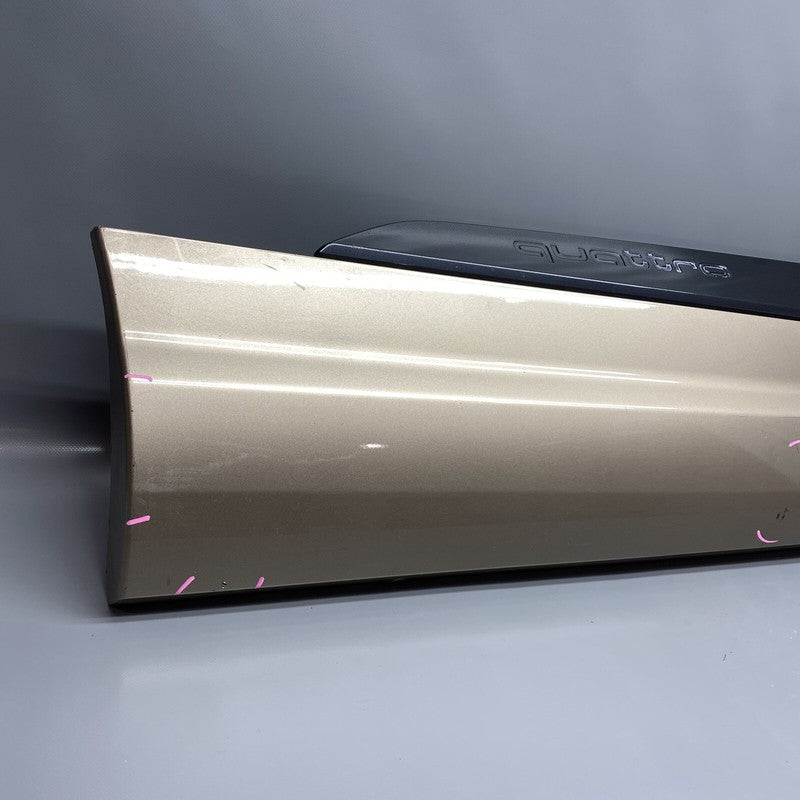 4M0853060G AUDI Q7 DOOR MOLDING RIGHT REAR 4M0853060G 2017 2018 2019 OEM